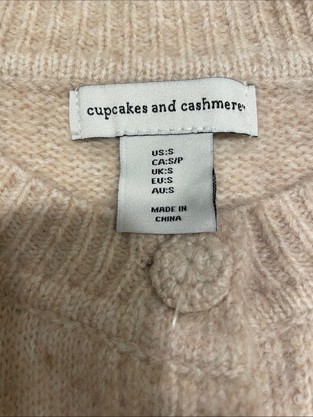 NWT Cupcakes and Cashmere Whimsical  cream bow and Floral Cardigan in size small - Picture 8 of 8